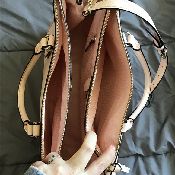 Kate Spade Handbag - Picture 2 of 8